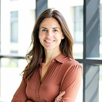 Nadia Valls, Responsable de Operaciones en Caza Tu Plaza